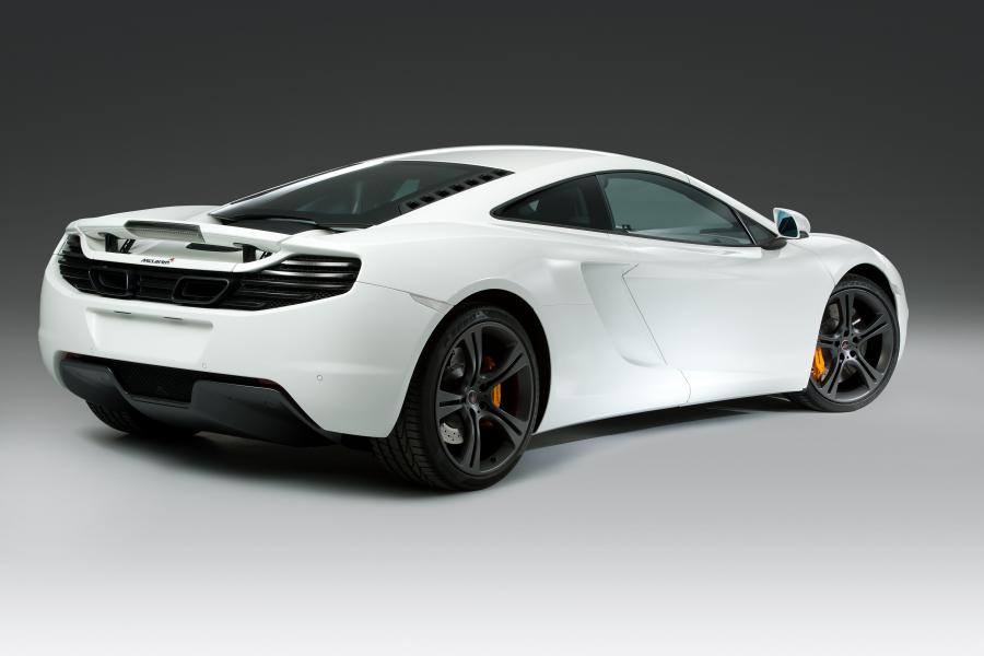  McLaren MP4-12C White Edition 2011 года  (фото 23 из 26)